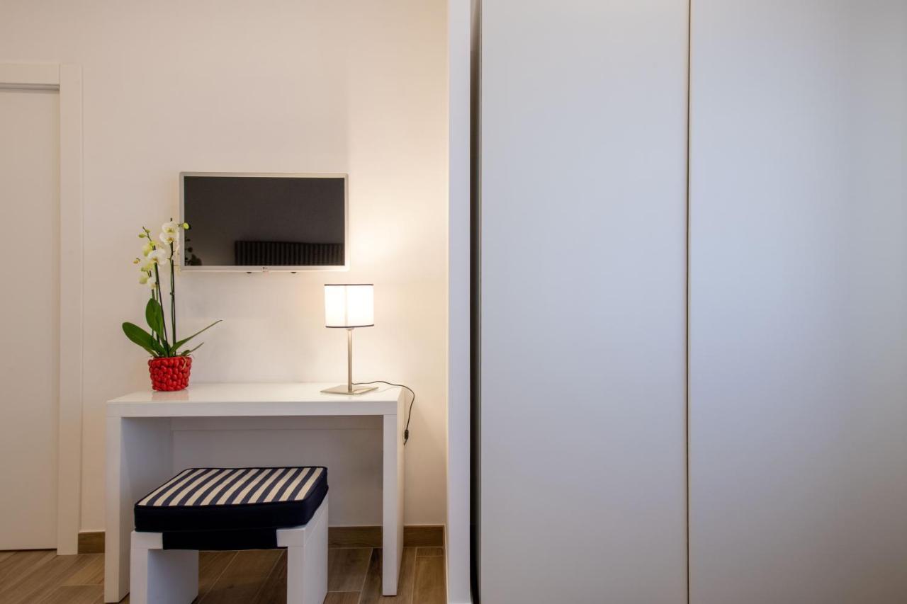 Solymar Due Apartment Sorrento Exterior photo